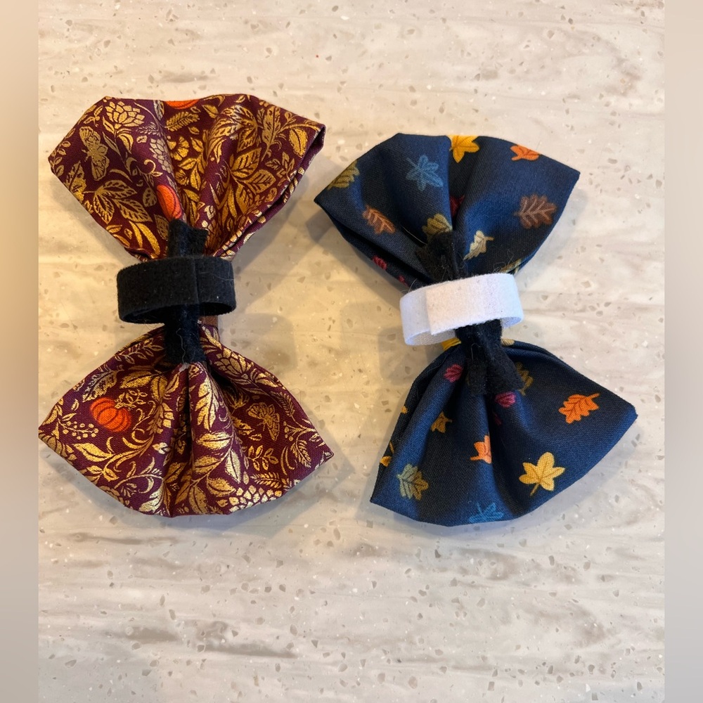 Elegant Dog Bow Tie Set - Autumn Leaves Design - Picture 8 of 9